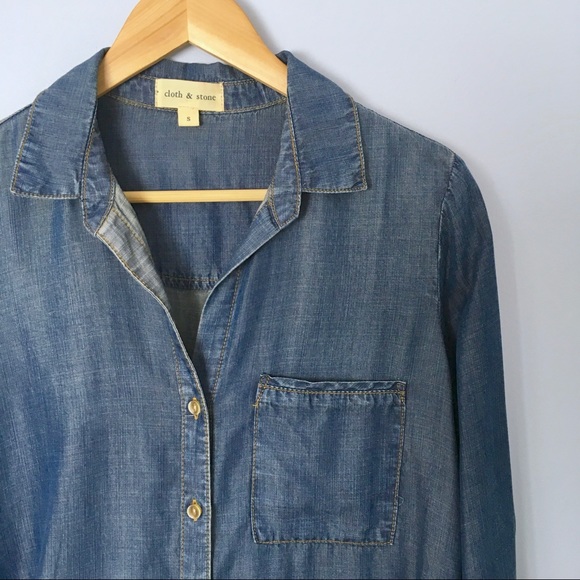 Anthropologie Tops - Cloth & Stone Chambray Button Down Shirt, Tencel
